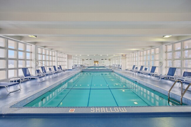 Building Photo - 535 N Michigan Ave