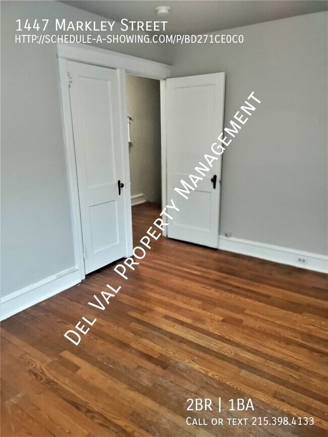 Building Photo - Brick-Front 2-BD, 1-BTH, Townhome for Rent...