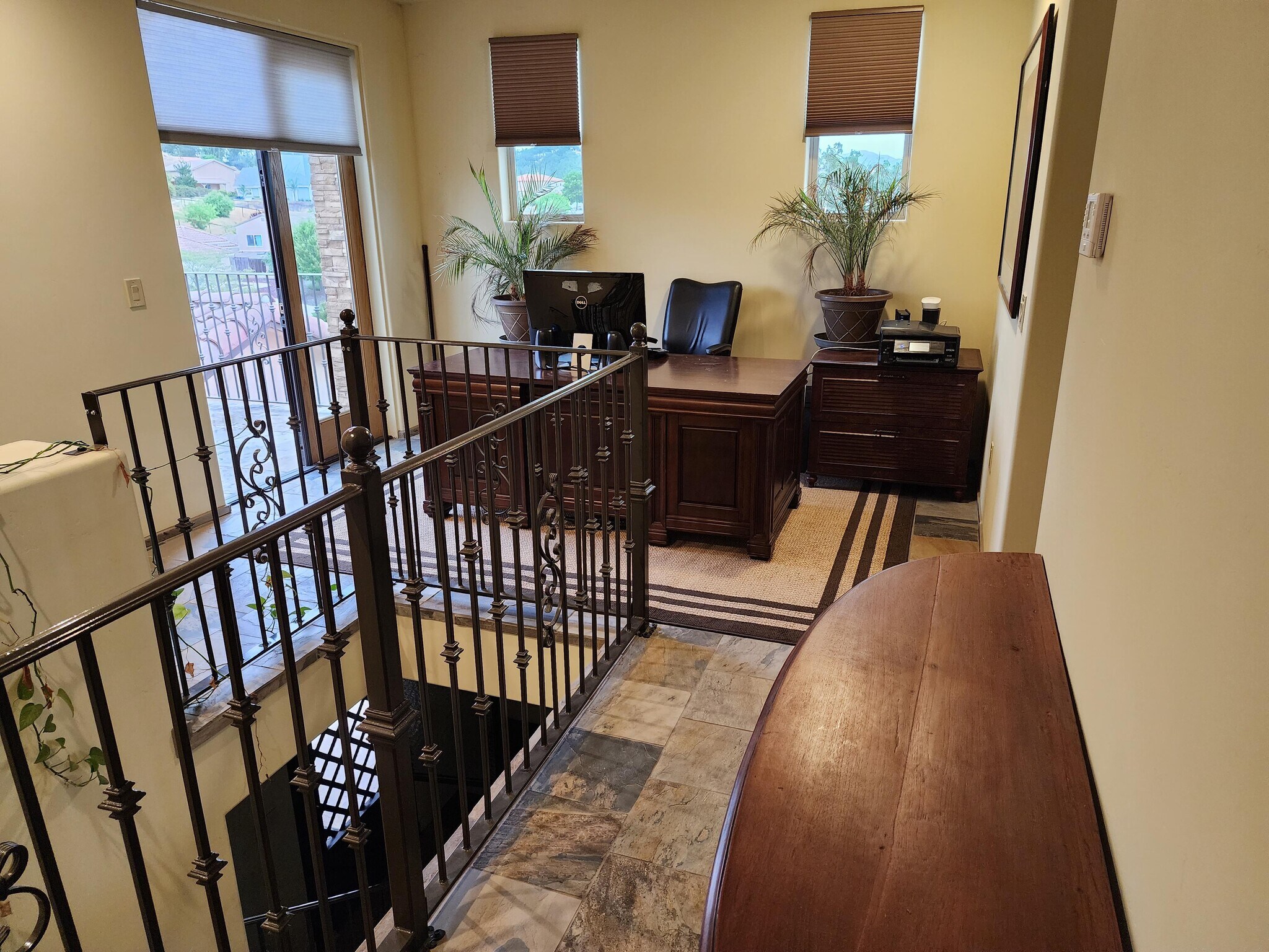 Building Photo - 2296 Holly Dr