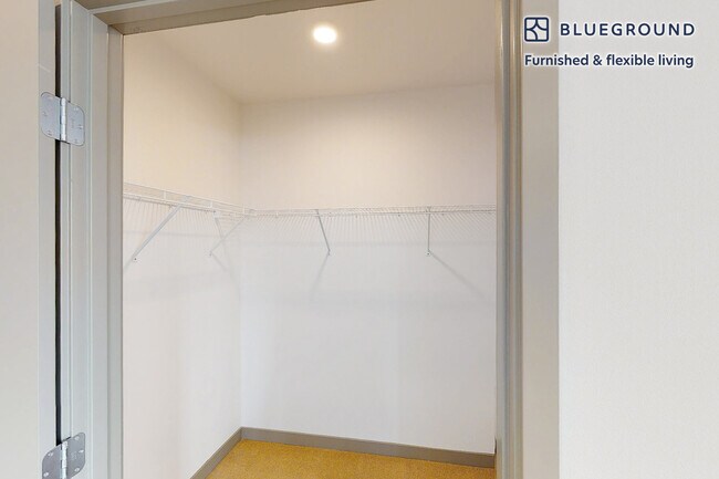 Building Photo - 109 S Division St