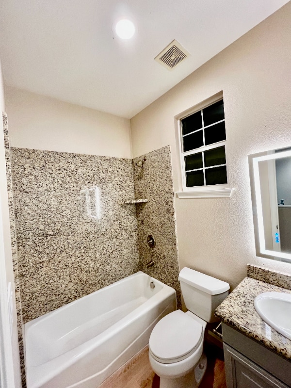 Building Photo - 236 S Dulce St