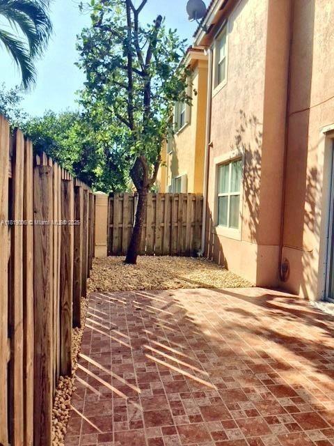 Building Photo - 11373 SW 137th Passage