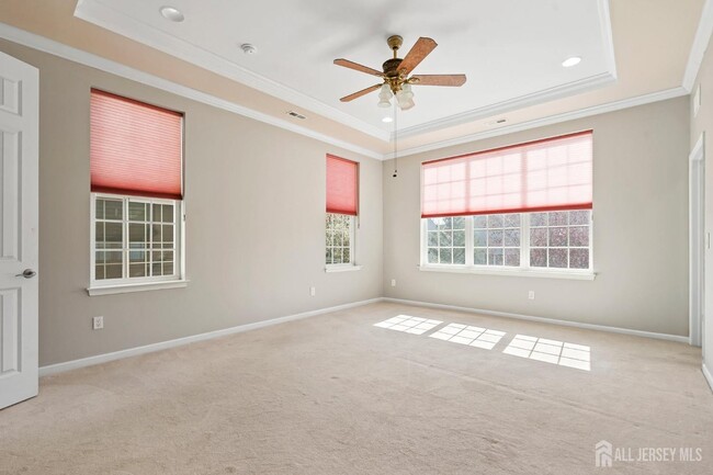 Building Photo - 37 Delmore Dr