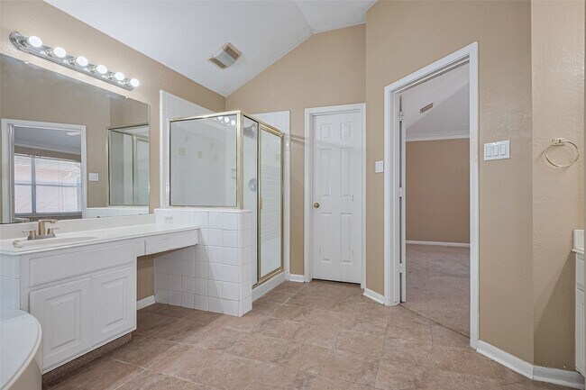 Building Photo - 4222 Merriweather St