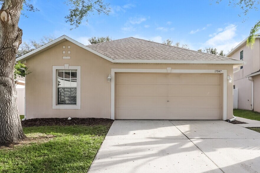 Primary Photo - 17047 Ongar Ct