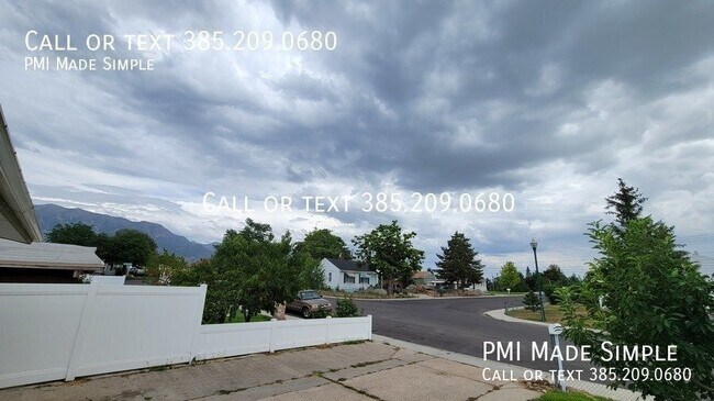 Building Photo - 970 W 450 N