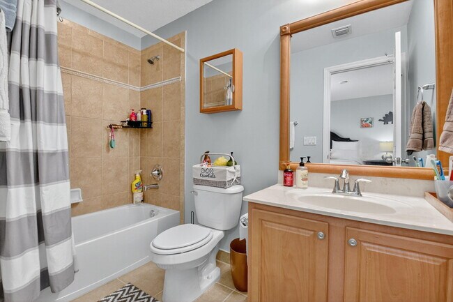 Building Photo - 10591 Longleaf Ln