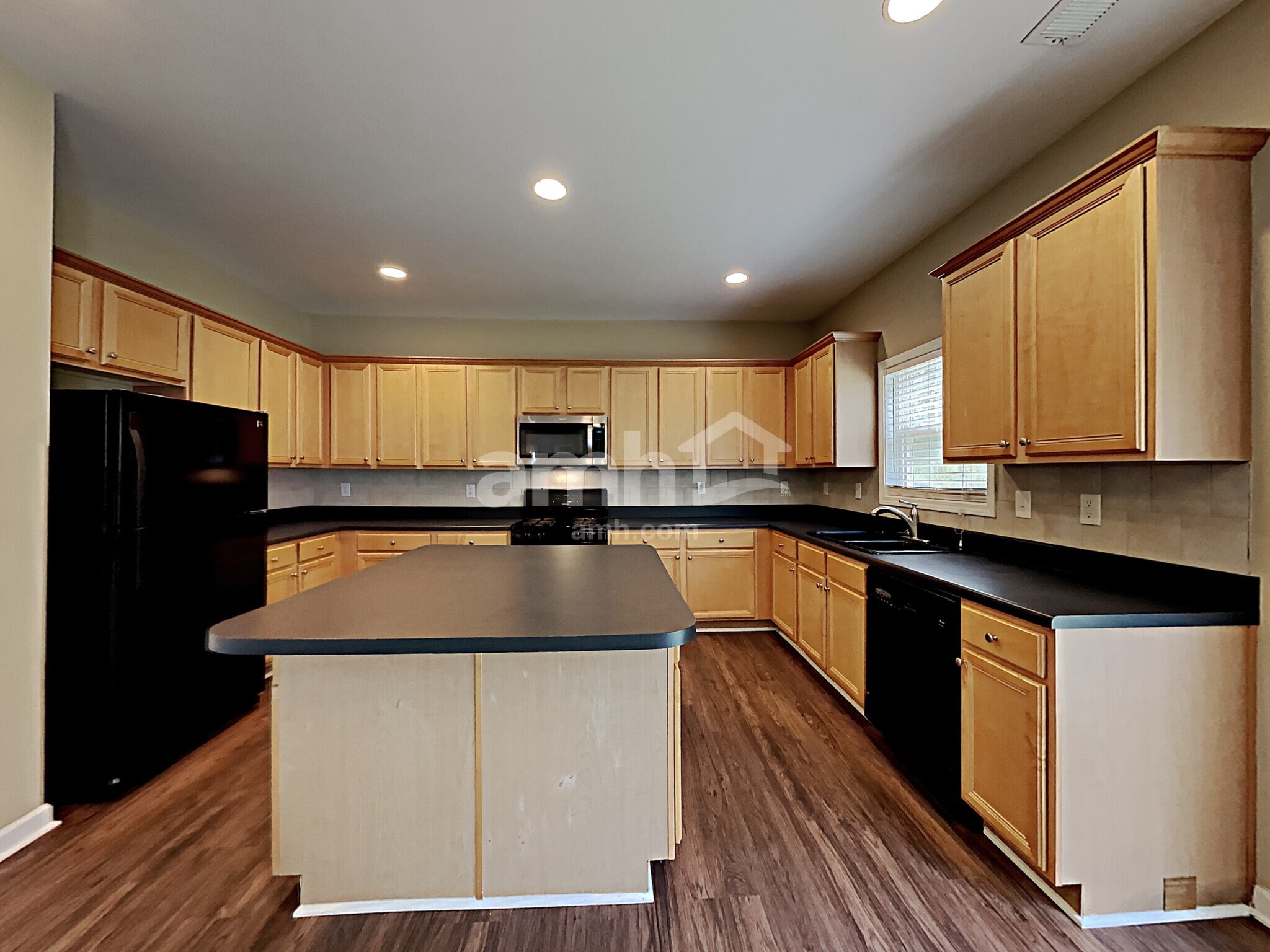 Building Photo - 1793 Brandemere Dr SW