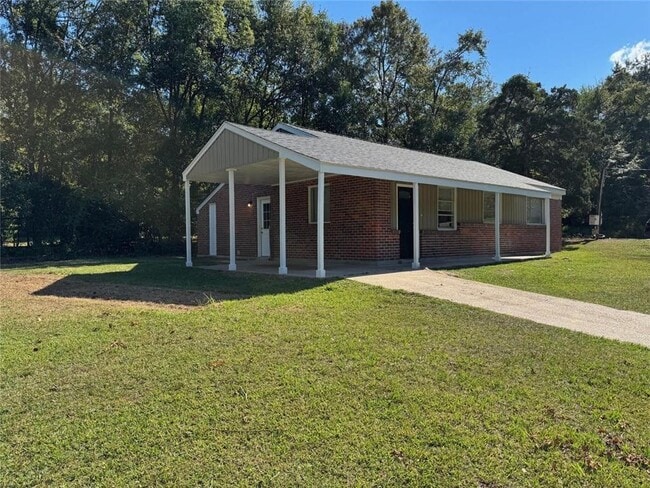 Building Photo - 401 Elmwood Dr