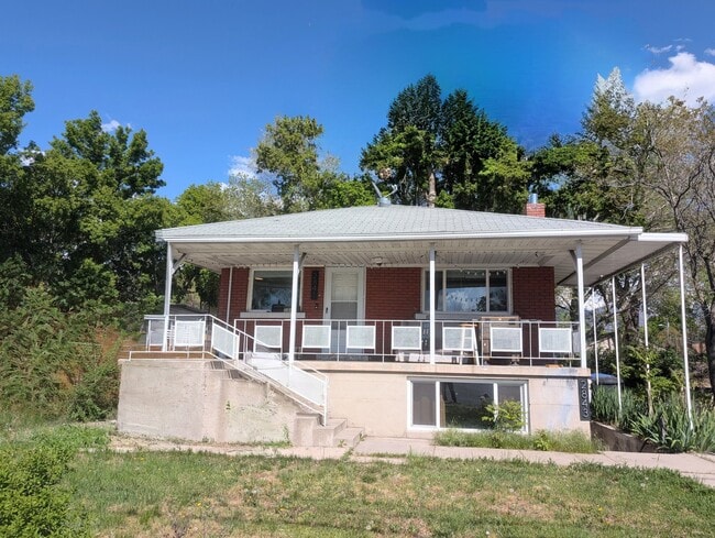 Building Photo - 2841 S 700 E