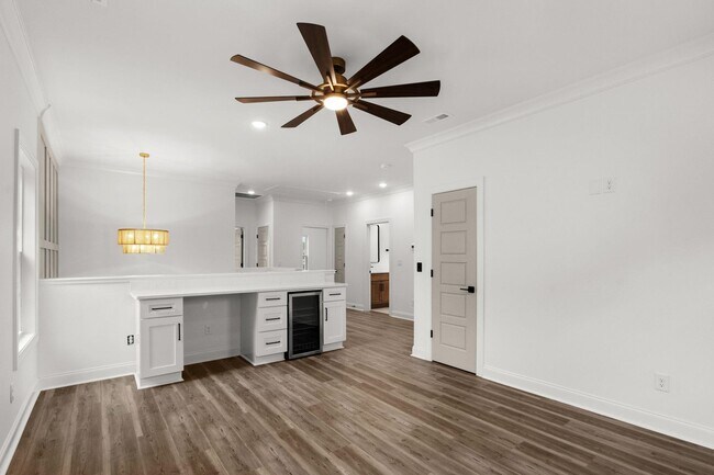 Building Photo - 113 ARBOR RIDGE CIR