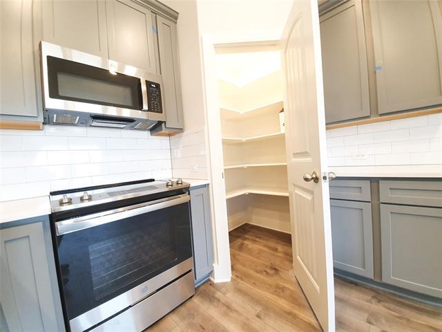 Building Photo - 1409 Black Oak Dr