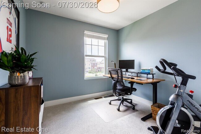 Building Photo - 2785 Hartwick Dr