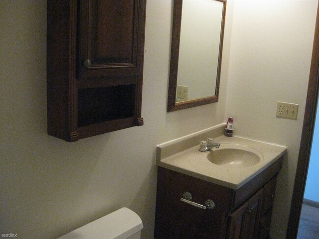 Building Photo - 2 br, 1 bath  - 1872 NW 82nd St 26