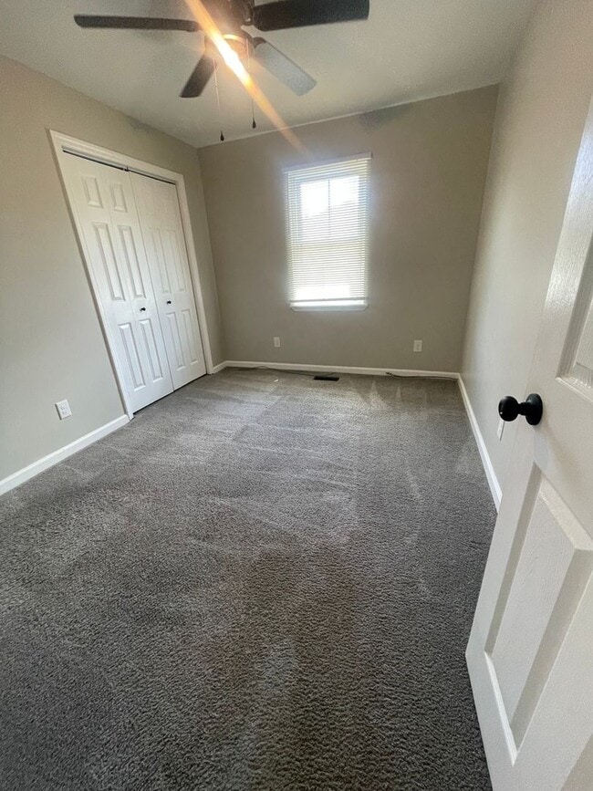 Building Photo - Available now in Amelia Landing Subdivision !!