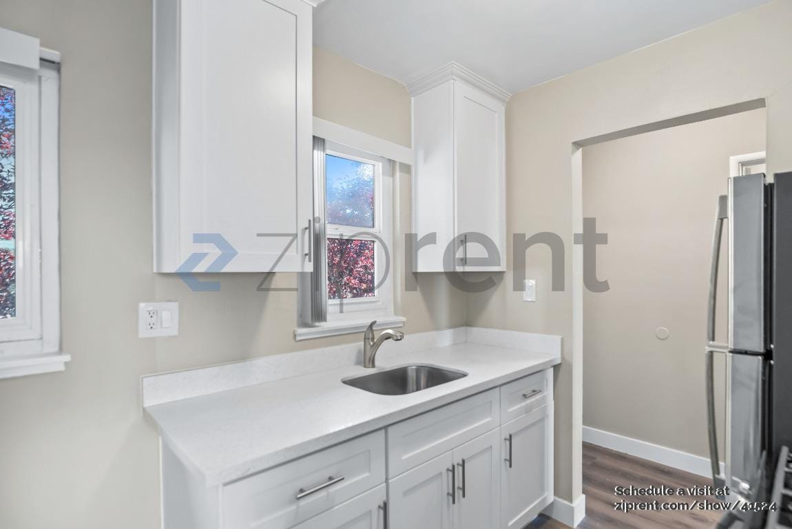 Building Photo - 24035 2nd St