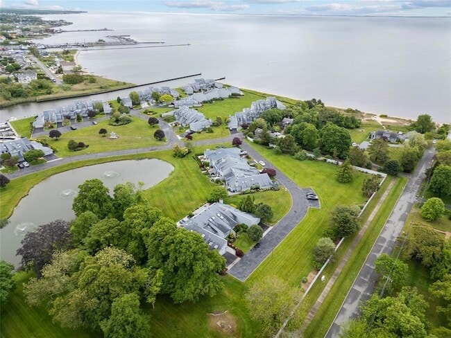 Building Photo - 34 Harbor Dr