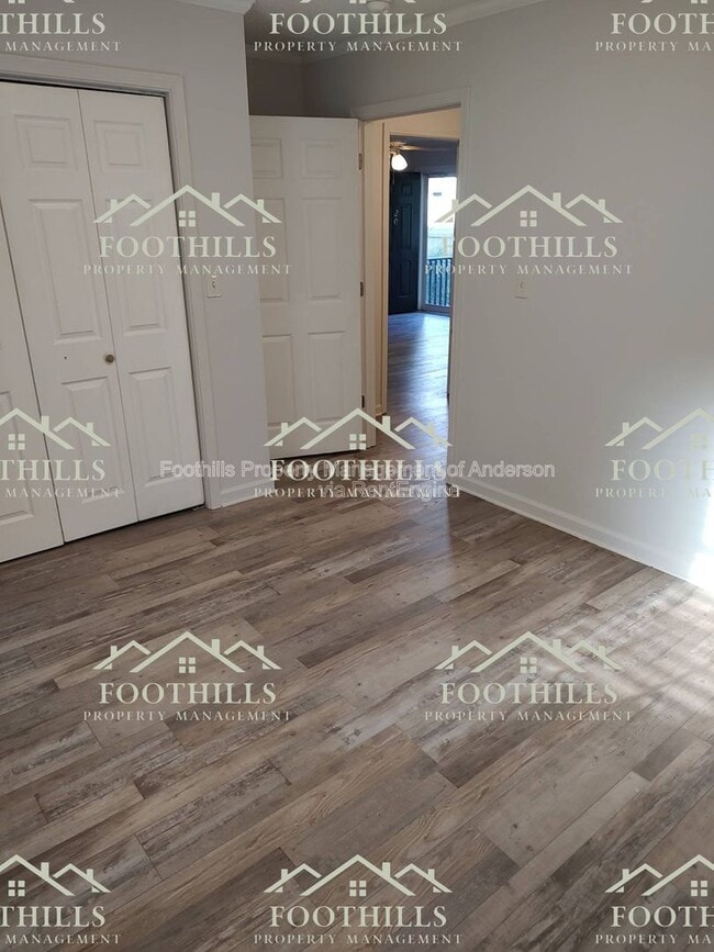 Building Photo - 201 F St