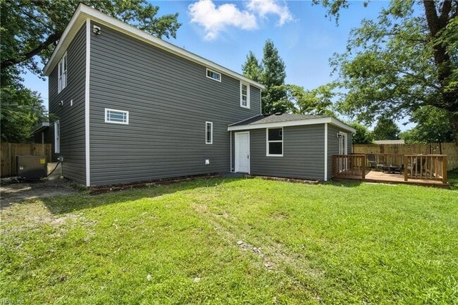 Building Photo - 322 Naval Base Rd