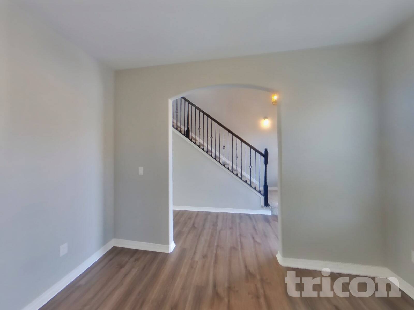 Building Photo - 10085 Thunderbolt Trail