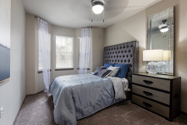 Building Photo - Move-In Deal You Can’t Miss – 1 Month Free!