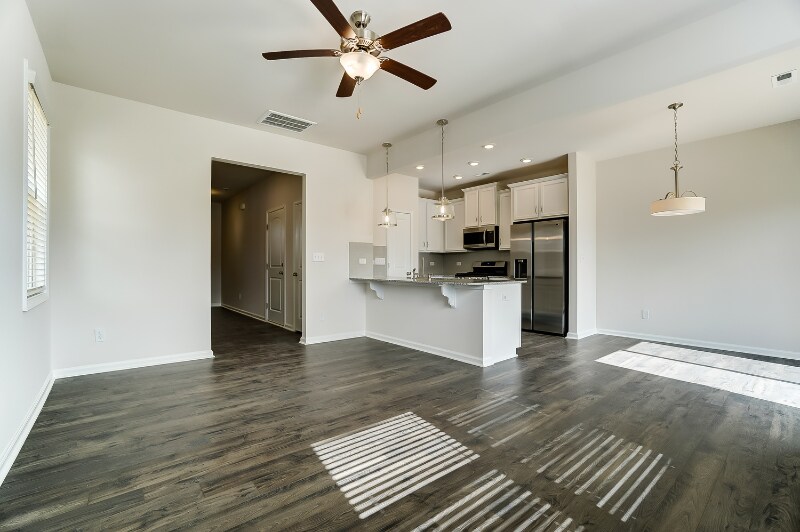Building Photo - 8147 Sheffield Dr.