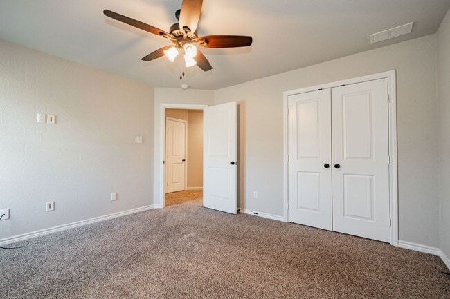 Building Photo - Your Royse City Retreat Awaits!