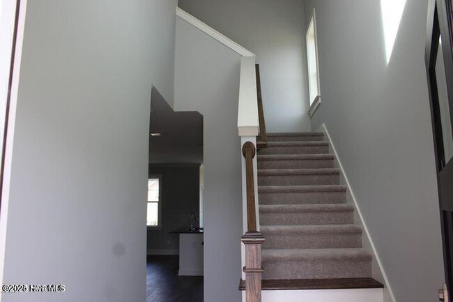 Building Photo - 2100 Remington Ct