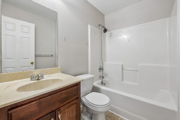 Building Photo - 254 Senator Dr
