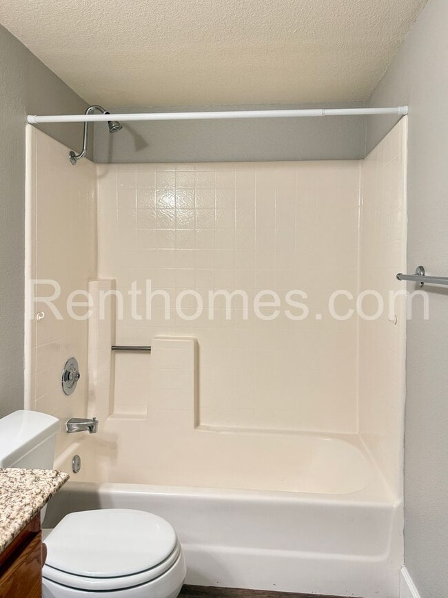 Building Photo - 13513 Hike Ln