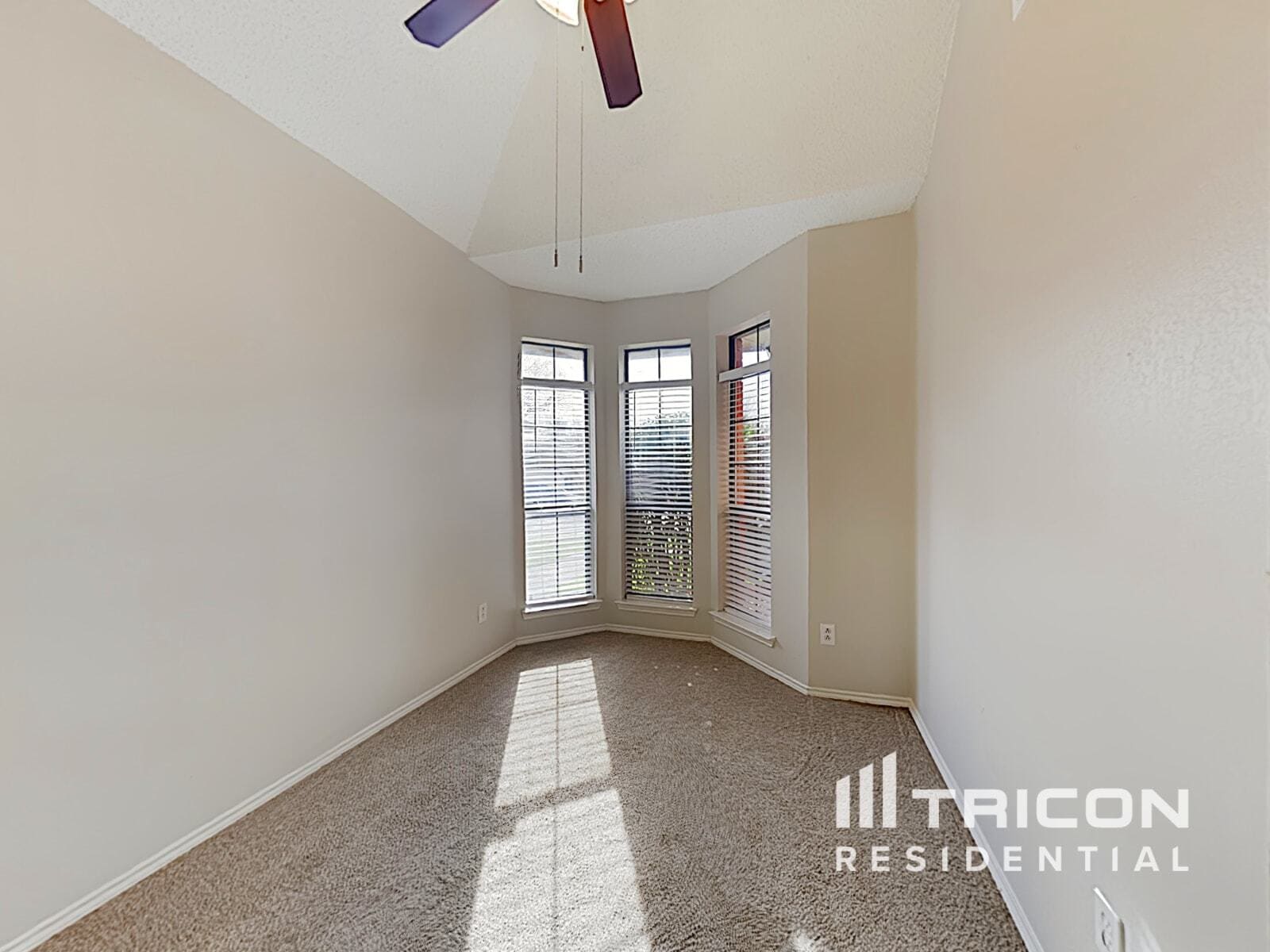 Building Photo - 4116 Amy Dr