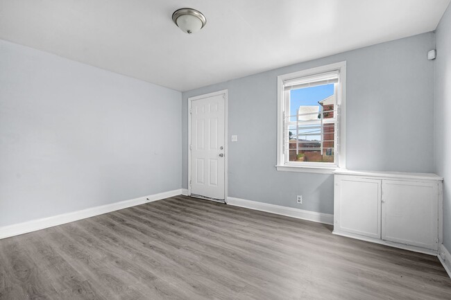 Building Photo - Newly Renovated 2 Bedroom In A Quiet Brooklyn Neighborhood