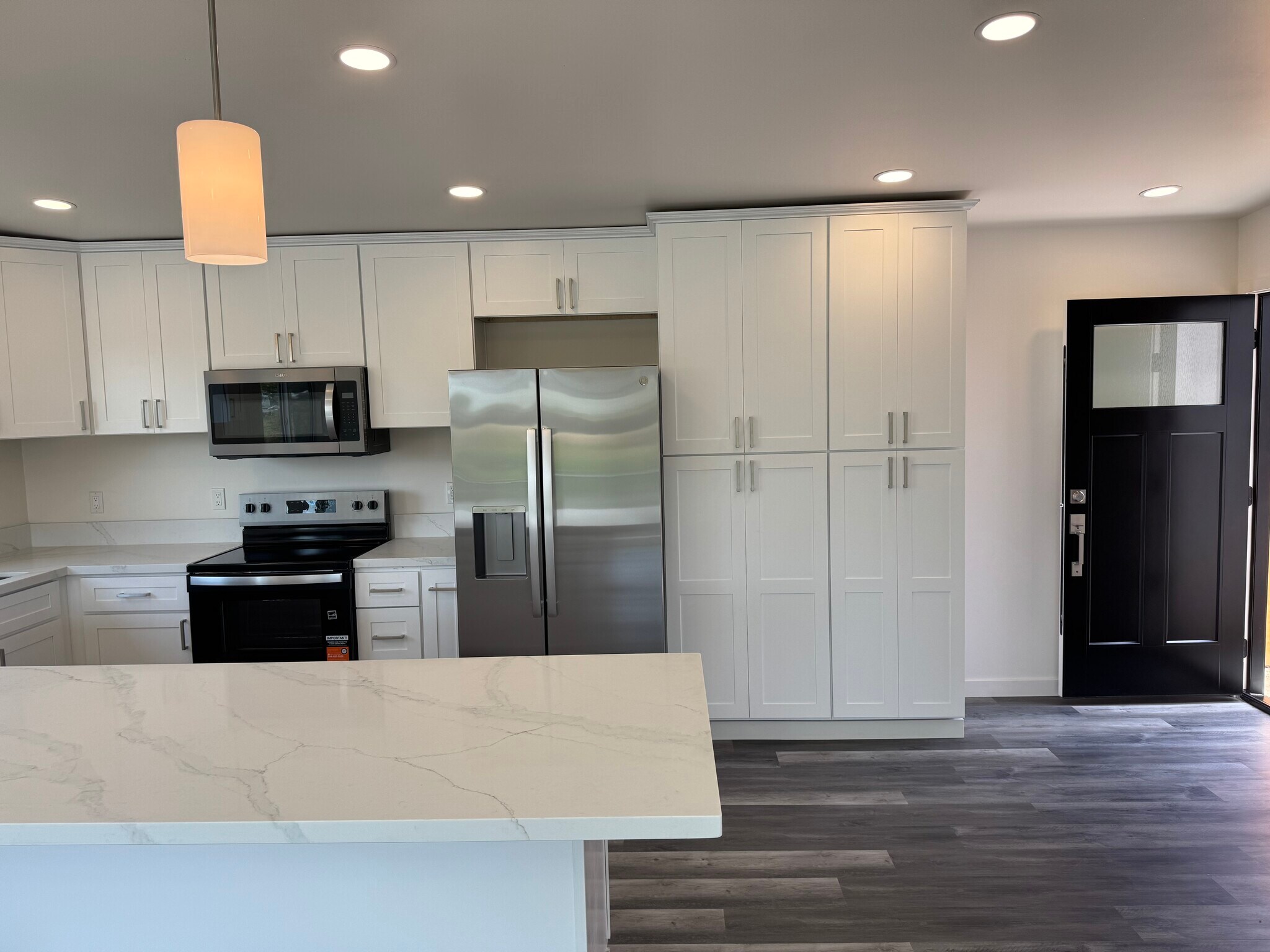 Building Photo - 3535 Hatteras Ave
