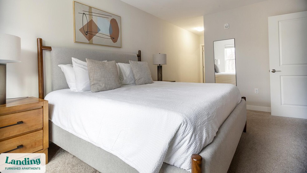 Building Photo - 2 Trl Run