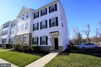 Building Photo - 13 Jessop Ln