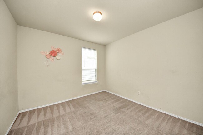 Building Photo - 25827 Kinship Ct