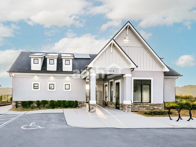 Building Photo - 3715 Center Cove Lane