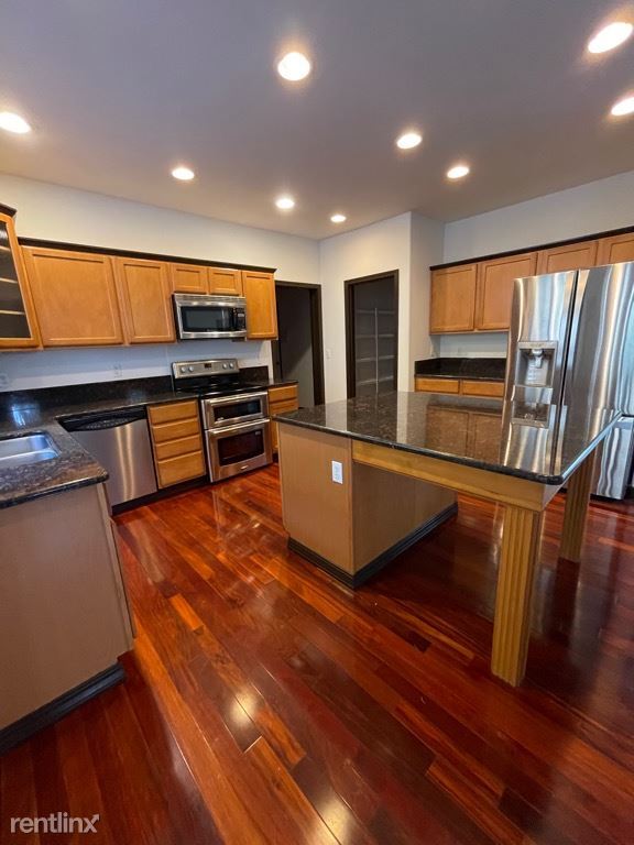 Building Photo - 4 br, 2.5 bath House - 18814 88th Avenue East