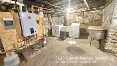 Building Photo - 3515 Grand Ave S