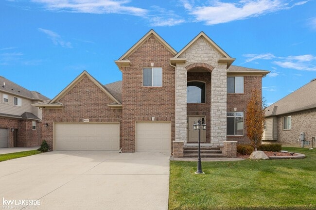 Building Photo - 46267 Terrace Dr