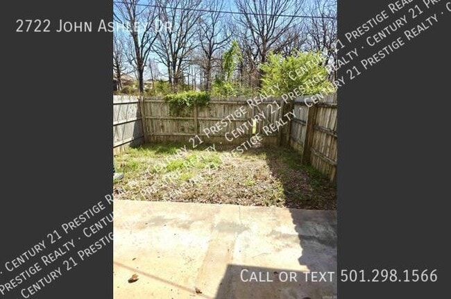 Building Photo - 2722 John Ashley Dr