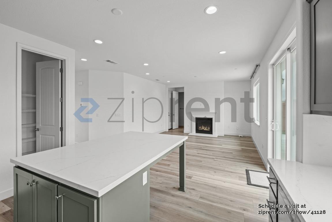 Building Photo - 4776 Opus Cir