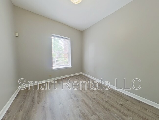 Building Photo - 3914 Shenandoah Ave