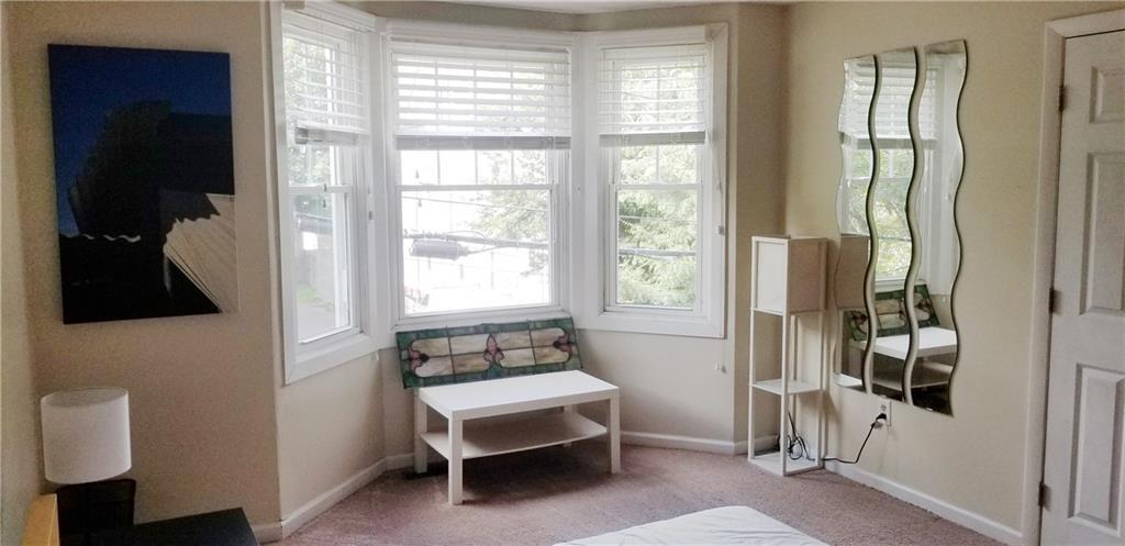 Building Photo - 8 Slocum St