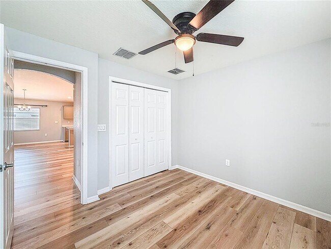 Building Photo - 6945 Gideon Cir