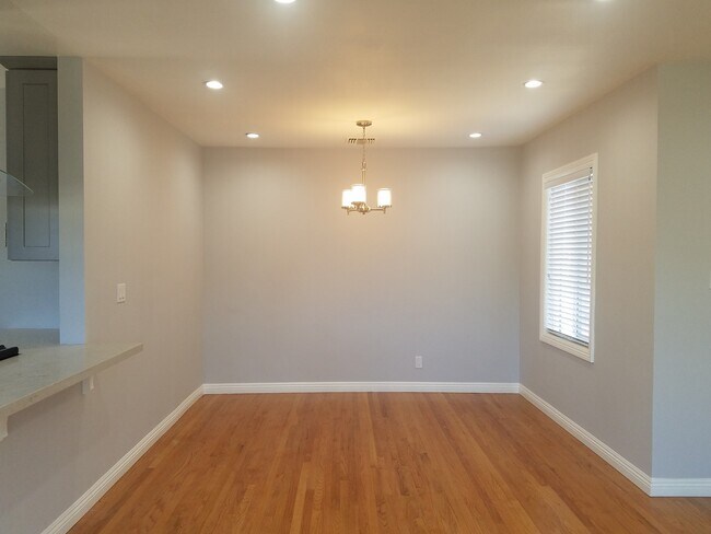 Building Photo - Cozy Remodeled 3 Bedroom Home In Culver City!