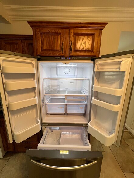 French Door Refrigerator - 24 Parker Ave