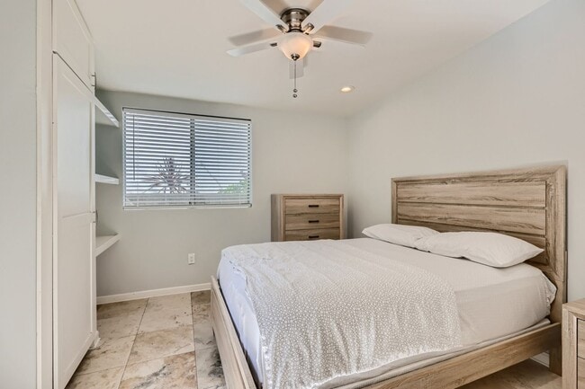 Building Photo - Walk to Morley Field - 3 Bed, 2 Bath + Bon...