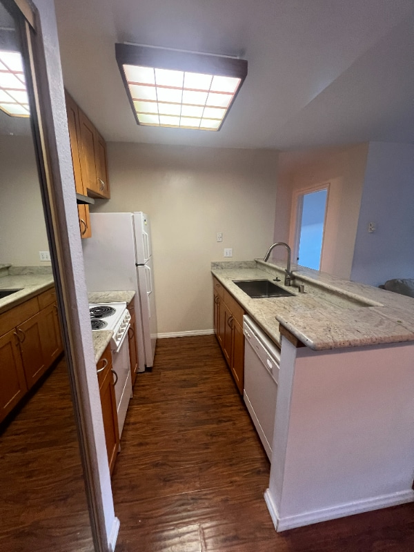 Building Photo - 213 Boardwalk Pl