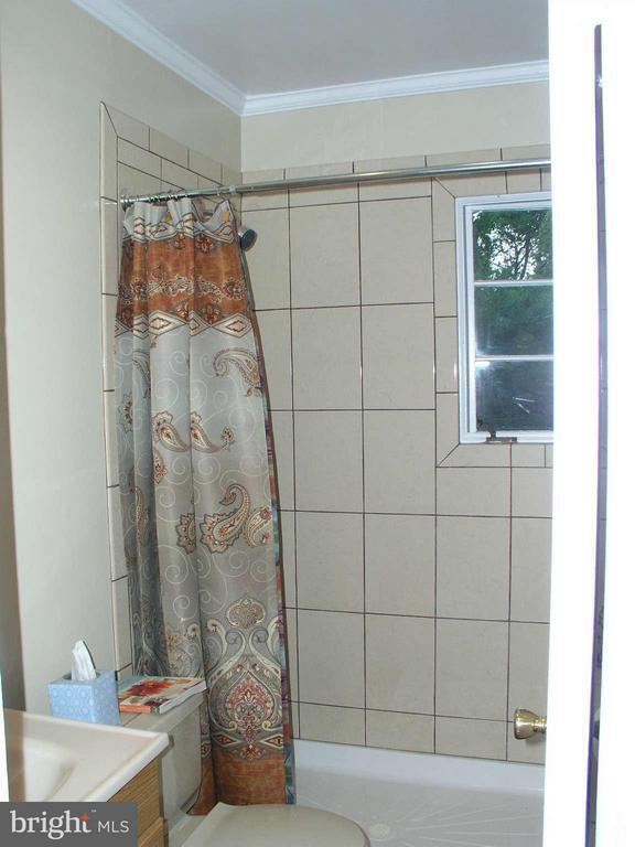 Building Photo - 10409 Gary Rd